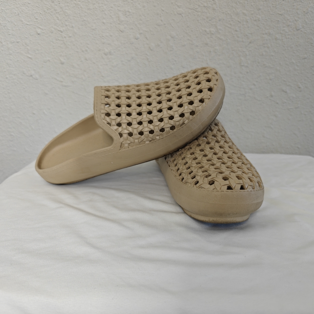 Women's Tan Slip-On Clogs